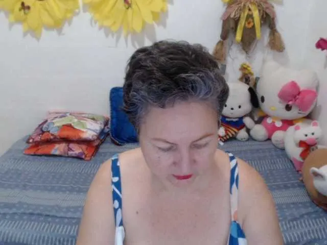 LADYQUEEN520 — A well -dressed gentleman, who smells delicious, his way of speaking and treating me, who is a seductive gentleman