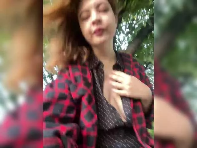 Lilian00666a on BongaCams 