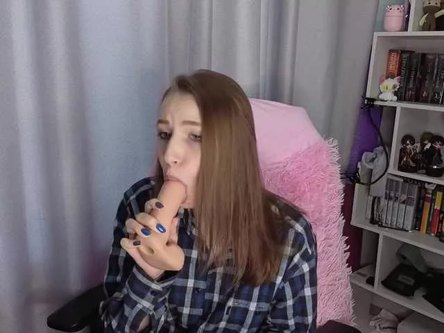 LillyFan-X on BongaCams 