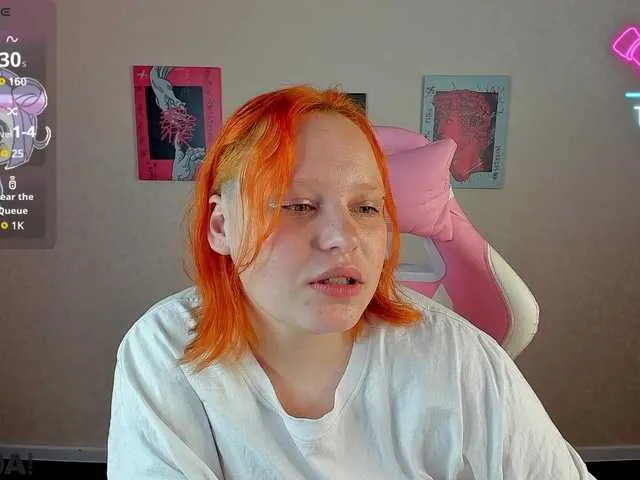 Looly-Rise on BongaCams