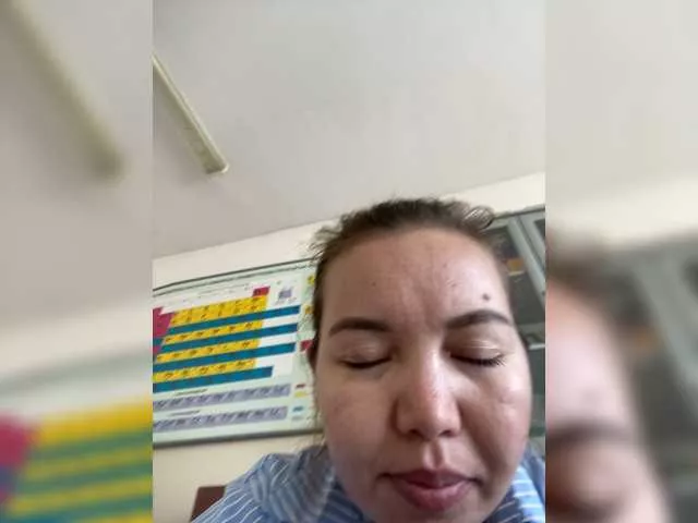 LynnMonica on BongaCams 