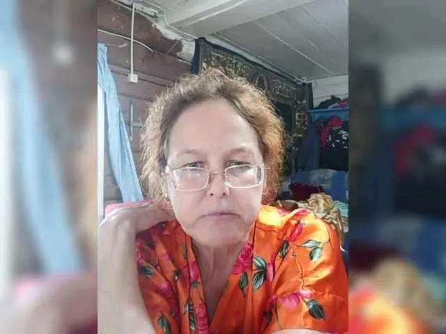Madam-oss on BongaCams 