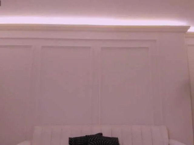 MaiaCollins1 on BongaCams 