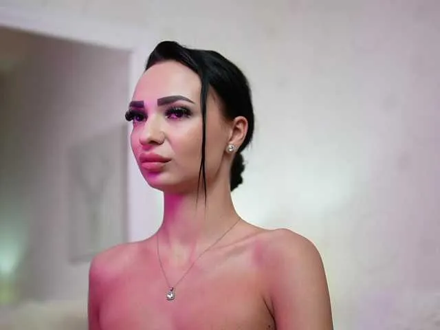 MaraJolie on BongaCams 
