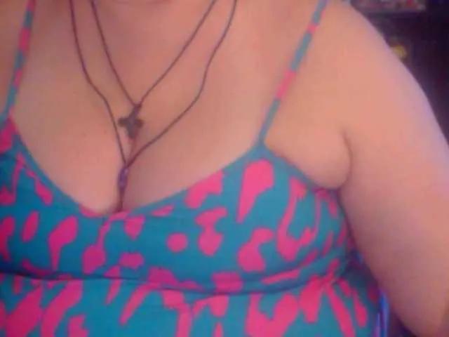 mayalove4u — i'm turned on by obedience, confidence, and a sharp mind that knows when to surrender. teasing glances, slow build-ups, and whispered fantasies make me melt. i crave control, chemistry, and someone who knows how to follow my lead while keeping eye...