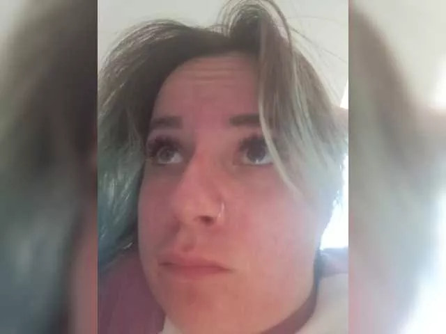 Mimimigirl on BongaCams 