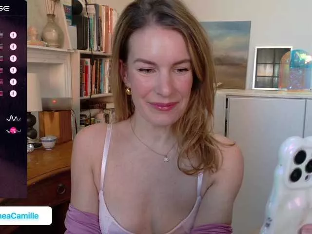 MissTheaCamille on BongaCams 