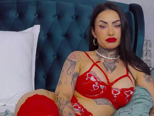 NataliaCristal on BongaCams 