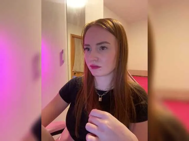 NauryXLoversz — I adore smart and passionate men, hot whisper in my ear, slight bites and tender kisses