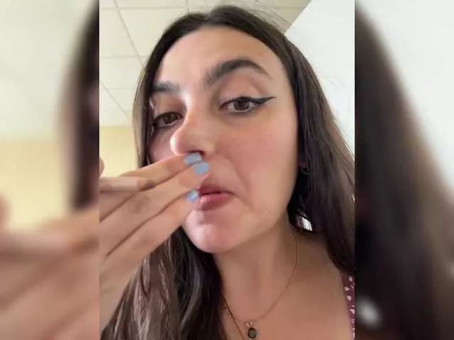 NikkySecrets on BongaCams 