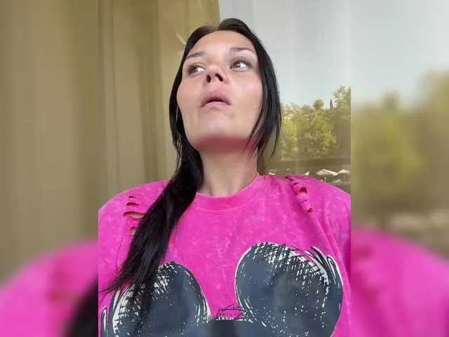 Paratrax on BongaCams 