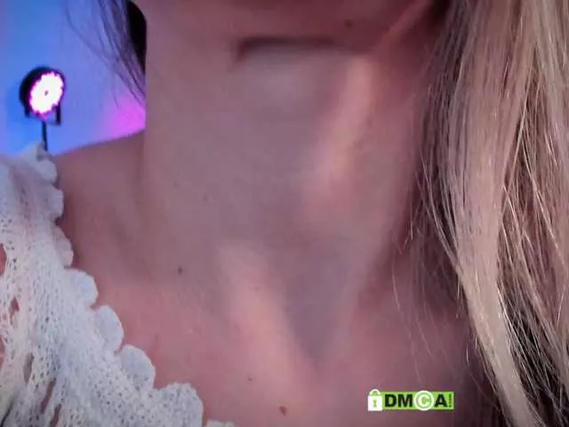 purple-love on BongaCams 
