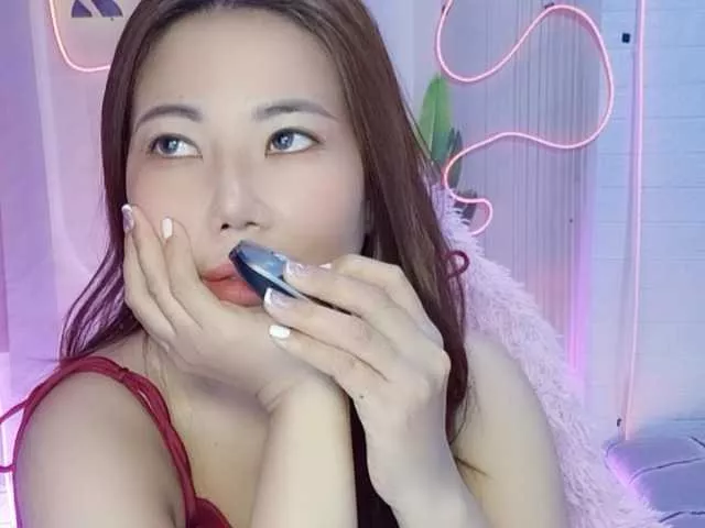 Queendy on BongaCams 