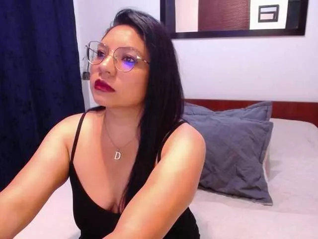samaantha on BongaCams 