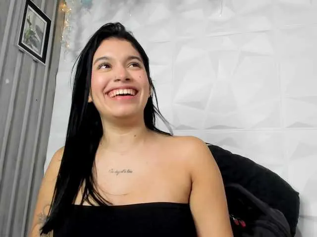 sarahcox on BongaCams 