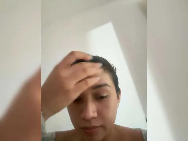 sarayu- on BongaCams 