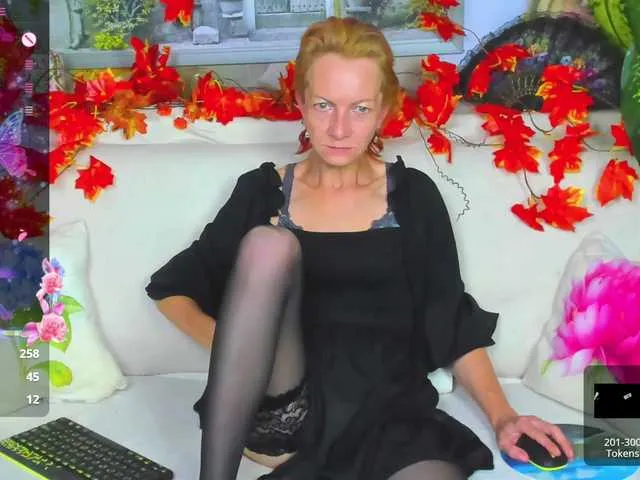 SelinaMoore — I like sincere compliments, honesty, good masculine humor and perfume.
I love being adored and pampered, I also love guys with sexy hands who can take control of me and make me their toy.
I love to please and bring to a very pleasant finish.