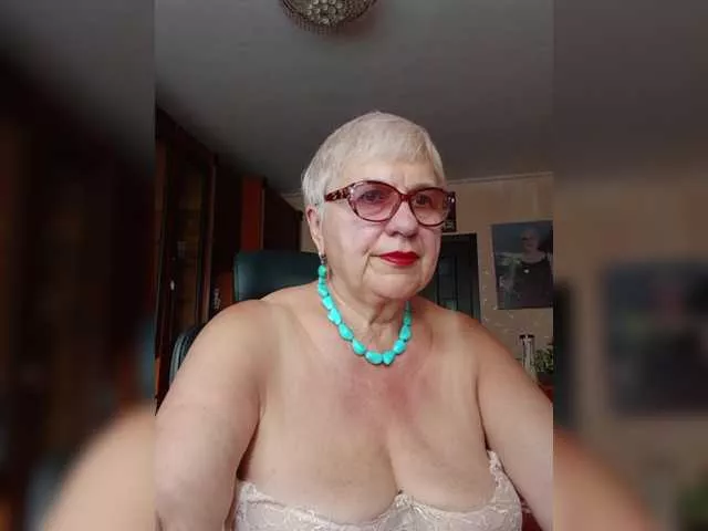 SweetCherry00 on BongaCams 