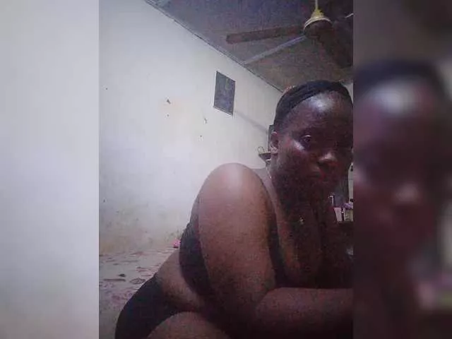 sweetsassy on BongaCams 