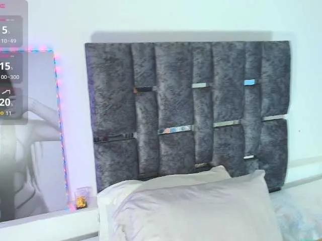 taniamilan — I love when rub my clit and when saying me hot things! I love hard sex
