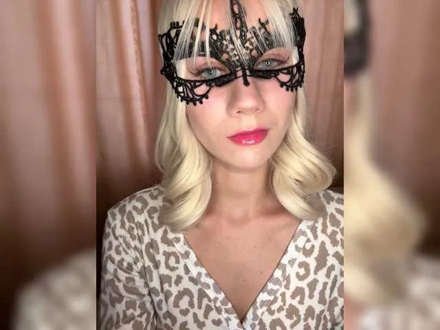 U-Moni on BongaCams