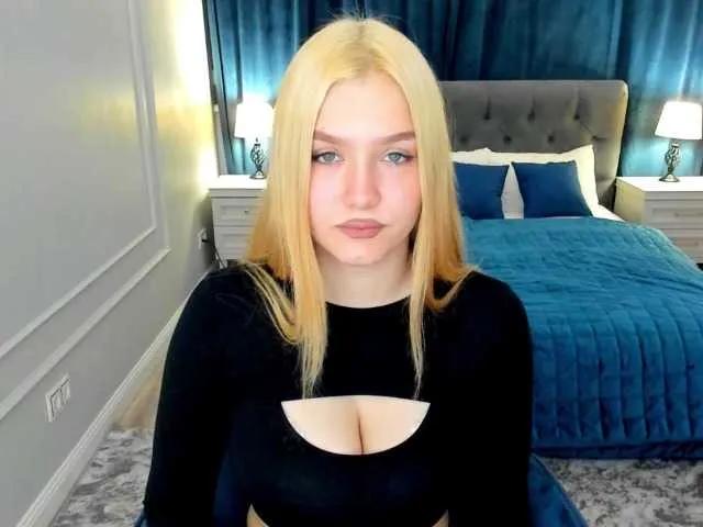 Velvetsky on BongaCams 