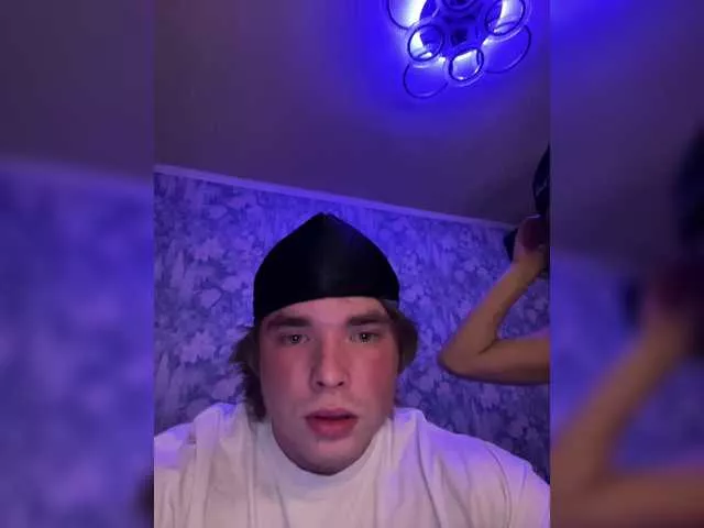 Zolomax228 on BongaCams 