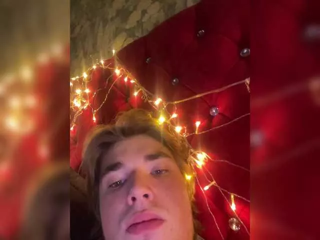 Zolomax228 on BongaCams 