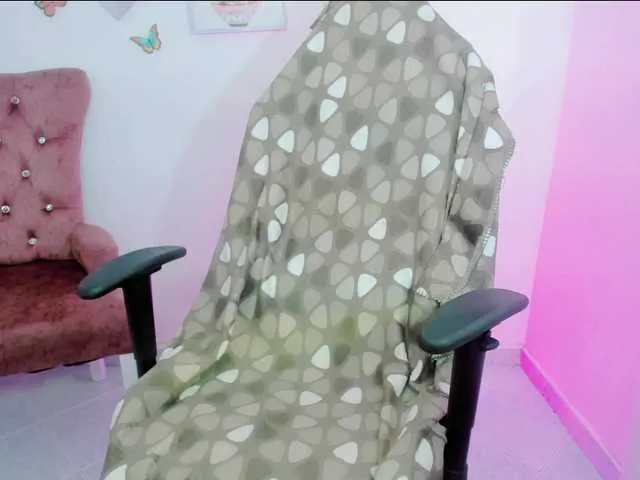 ZooeyBelair on BongaCams 