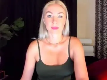 6noangel66 — Howdy! #tall #blonde # #bigpussylips #smoke #domination #legs # [2217 tokens remaining]