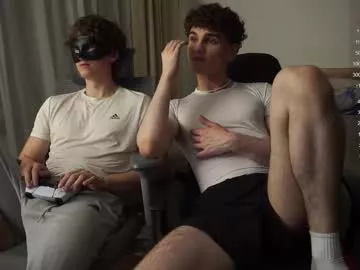 adam_21cm on Chaturbate 