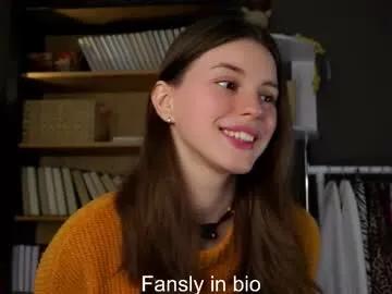 aislyfarran — GOAL: Tip if you like me [68 tokens remaining] |PVT OPEN | Helloo! I'm Aliza and I like to have some fun! My FAV bzzzzz - 75 and 150  #teen #18 #skinny #natural #smalltits