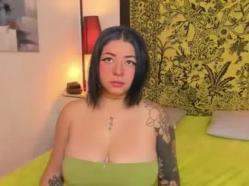 aria_and_orien — Enjoy a good couple and decide to see us fuck #bigboobs #squirt #curvy #bigass #teen