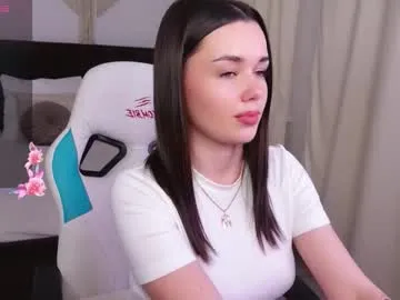 ava_blushy — Take off my top    #teen #bigboobs #young #lovense #brunette [230 tokens remaining]