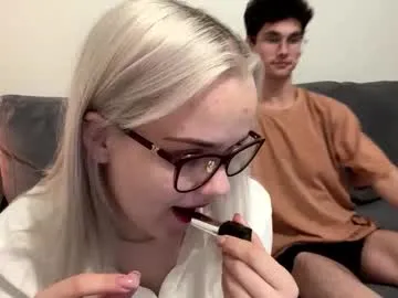 bawdycouplee — GOAL: blowjob/ cunnilingus [195 tokens remaining] Welcome to my room! #18 #new #bigboobs #deepthroat #teen