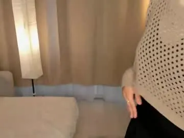 carleegoga — Goal -  take off my sweater for the first time My name is Emilia #18 #new #shy #teen #skinny [0 tokens remaining]
