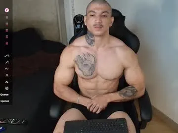 colombianmuscle8 on Chaturbate 
