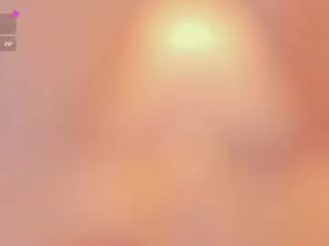 electraraptiss on Chaturbate 