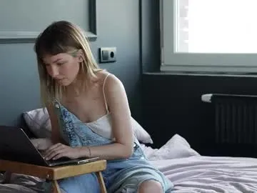 eleonora_linn_ on Chaturbate 