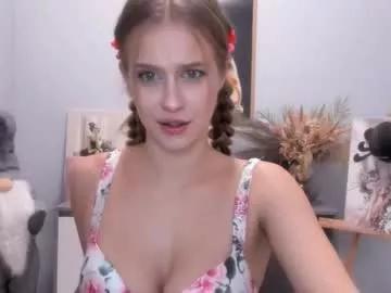 Freechat ella_twinkle on Chaturbate