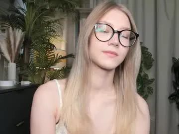 eternity_cuite — little tour of my body #18 #blonde #teen #shy #skinny [85 tokens remaining]