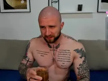 gerard_finbar — Hey (: WELCOME!  - Goal: HOT CUMSHOW ;) [842 tokens left] #lovense #bigcock #uncut #cum #muscle