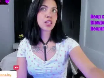 gia_foxy — GOAL: Put that red gia ass [170 tokens remaining] Lots of blowjobs for you today #deepthroat #saliva #anal #Submissive #ahegao