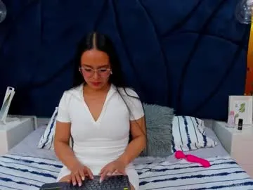 hellenjasons on Chaturbate 