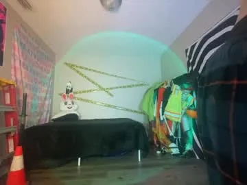 hexivu — dance party (spidergirl @ goal ) #weird #petite #18+ [2151 tokens remaining]