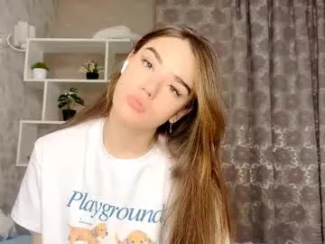 jinny_garland — Goal: Gently tease my hard nipples under shirt #18 #tease #lovense #cute [16 tokens remaining]