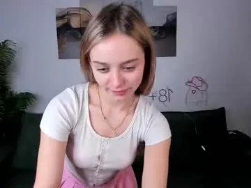 joyce_shinne — Hello! Goal: For start my hard day  #18 #teen #smalltits #shy #new  [33 tokens remaining]
