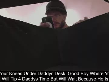 kinkydirtydaddy on Chaturbate 