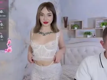 kristiana_1 — GOAL: Both naked [136 tokens left] #anal #bigboobs #young #deepthroat #bigass