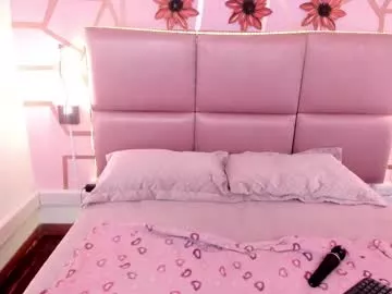 laraa_rous on Chaturbate 
